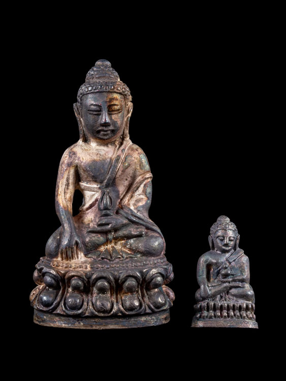 ชุดพระกริ่งพระชัยวัฒน์ หลวงปู่คร่ำ วัดวังหว้า เนื้อเงิน  หมายเลข538 พร้อมกล่องเดิม-1