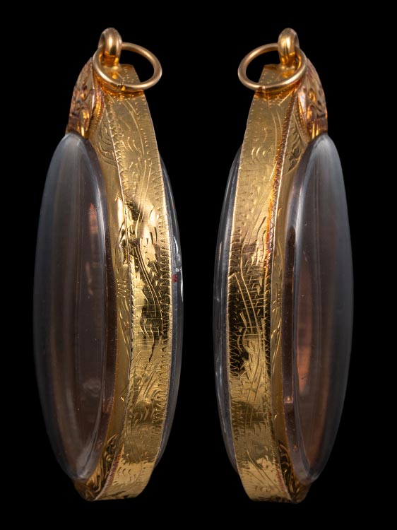 เหรียญพระยาพิชัยดาบหัก พร้อมเลี่ยมทอง สวยแชมป์-1