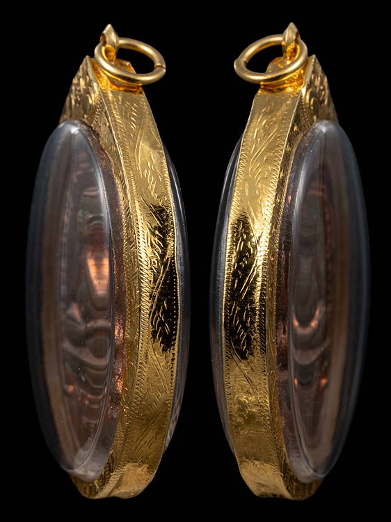 เหรียญพระปิดตาหลวงปู่แก้ว เกสาโร ปี19 พร้อมเลี่ยมทอง-1