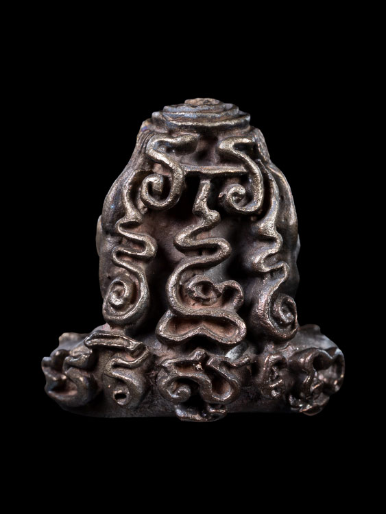 พระปิดตาหลวงพ่อคูณ วัดบ้านไร่ รุ่นคูณลาภ พร้อมกล่องเดิม-1