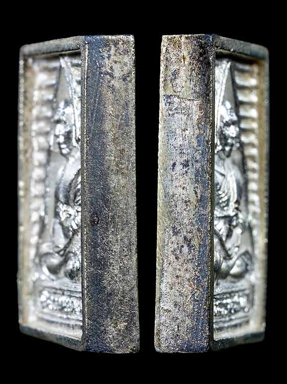 เหรียญหล่อหลวงพ่อสด วัดปากน้ำ เนื้อเงิน พร้อมกล่องเดิม-1