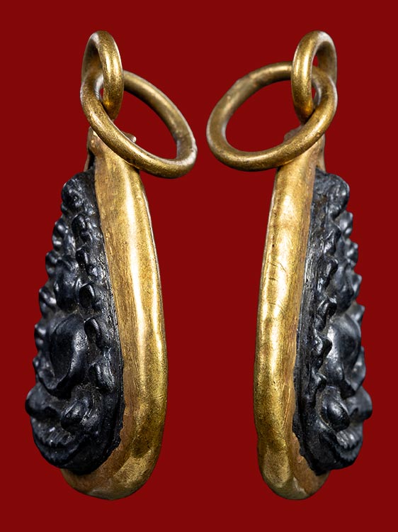 พระกลีบบบัวหลวงปู่บุญ วัดกลางบางแก้ว เนื้อเมฆพัด จ.นครปฐม พร้อมเลี่ยมทอง-1